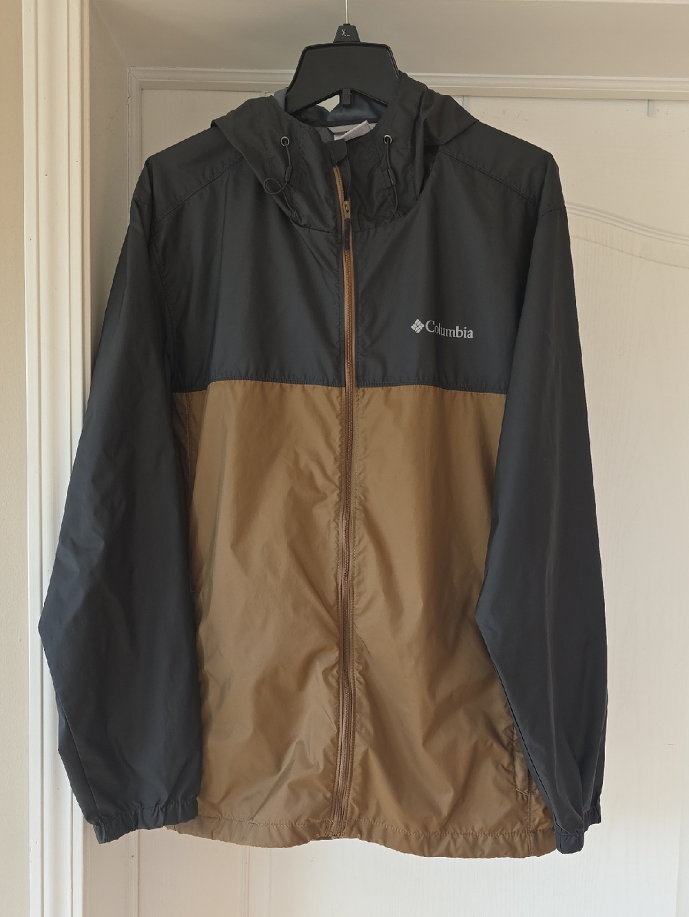 Columbia Two-Tone Hooded Windbreaker - Black & Brown